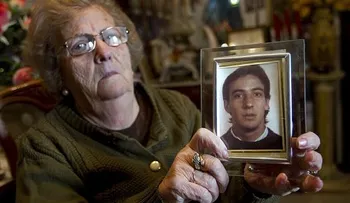 Un preso recibe un fármaco contra la hepatitis C con dos años de retraso