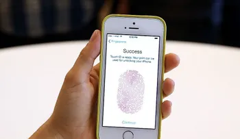 Apple quiere que llames secretamente al 911 usando tu huella digital