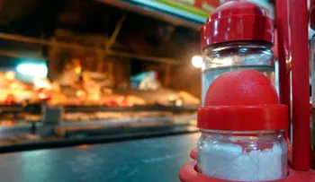 OMS quiere que el mundo reduzca el consumo sal, para bajar riesgos de enfermedades cardíacas