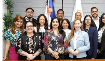 Contraloría lanza concurso Renuévate 2025