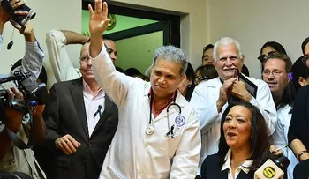 Danilo llama médicos buscar el diálogo y la concertación
