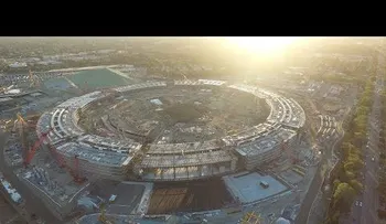 Así es el colosal Campus 2 que construye Apple