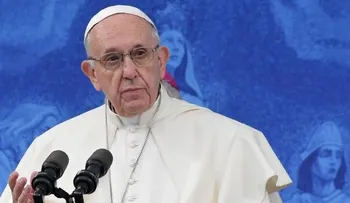 ¿Por qué el Vaticano eliminó los comentarios del papa sobre la homosexualidad y la psiquiatría?