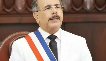 Daban toques finales a reparativos para juramentación de Danilo Medina
