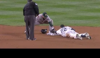 Robinson Canó fija récord de Grandes Ligas con su doble 30