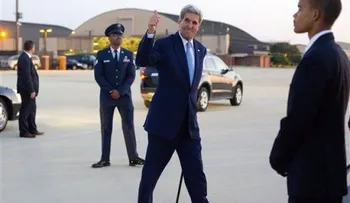 Kerry llega a Cuba para histórica reapertura de embajada de EEUU