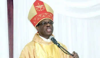 Nuncio Thaddeus Okolo: "El santo Whatsapp" distrae y aleja al ser humano de Dios