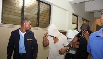 Aplazan medida de coerción contra 7 acusados de secuestrar mujer en SFM