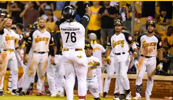 Los Rodríguez lideran a las Águilas y Urueta alcanza su victoria 100