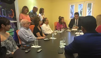 Collado ratifica suspensión actividades en anfiteatro Nurin Sanlley; se reúne con moradores de Esperilla