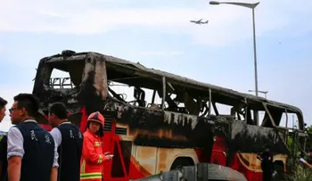 Un muerto en China por incendio autobús