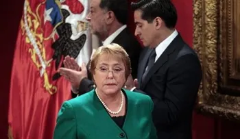 Roban armas y radios a escoltas de Bachelet