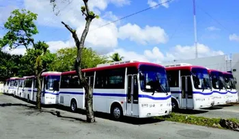 Salitres se "come" 500 millones: 88 autobuses  