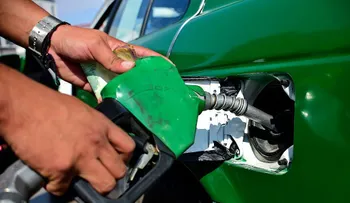 ¿Quién paga por el robo de gasolina en México? Adivinaste... los ciudadanos