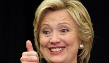 Clinton no debe girar a la derecha