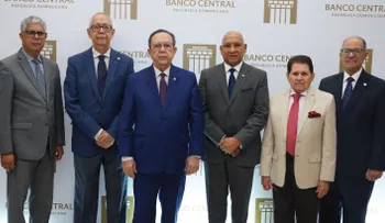 BCRD apertura la exposición "Especímenes de billetes de América" en su Museo Numismático y Filatélico