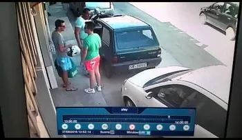 La maniobra para desaparcar que dejó a los presentes con la boca abierta