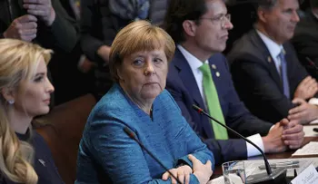 ¿Qué estás haciendo aquí?: Las miradas de Merkel a Ivanka Trump 
