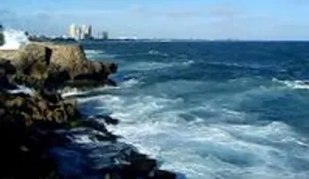 Padre y su hijo mueren ahogados en el Mar Caribe; se tiraron pensando que una menor había caído al agua