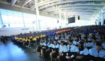 UNAPEC gradúa 1,104 profesionales en ceremonia por su 50 aniversario