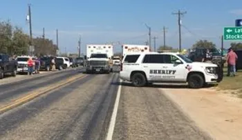 Al menos 27 muertos y docenas de heridos deja el tiroteo en iglesia de Texas
