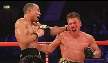 Boxeador  termina en un coma inducido después de un nocaut técnico (VIDEO)