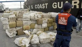 Detienen 3 venezolanos y colombiano con 1.110 kilos coca en barco detectado aguas RD