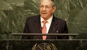 Raúl Castro elogia acercamiento de Estados Unidos y Cuba