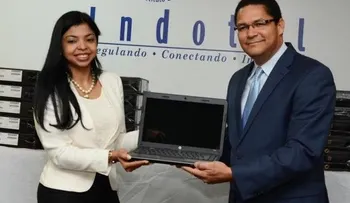 Indotel entrega 25 laptops a Fiscalía DN para digitalizar expedientes 