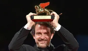 Desde allá gana León de Oro a la mejor película en Venecia