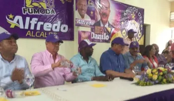 Movimiento â??Amigos de Daniloâ? juramenta perremeístas y reformistas de SDE