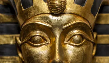 Tutankamón: el misterio de una momia sin corazón y con la piel teñida de negro