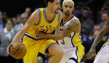 Golden State sigue invicto; LeBron anotó 33