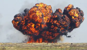 Demoledor ataque sistema lanzallamas Solntsepiok en Siria (VIDEO)