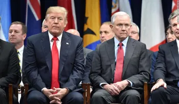 El colapso absoluto de Donald Trump al rodearse supuestamente de â??las mejores personasâ?