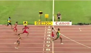 Luguelin Santos pasa a la final del mundial de atletismo
