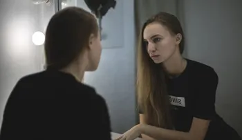 Si eres poco sociables, puede sufrir de mayor estrés, soledad y peor salud mental