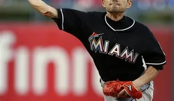 Suzuki seguirá un año más con los Marlins