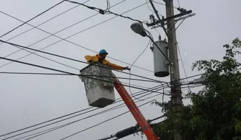 Tirotean a un brigadista de Edenorte mientras cortaba la luz