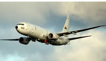 Un avión militar de EE.UU. se acerca a las bases de la Fuerza Aérea y la Armada de Rusia en Siria