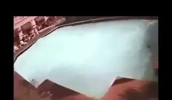 1. Cámaras de seguridad captan fuertes imágenes terremoto en Nepal