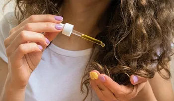 Cómo eliminar la orzuela del pelo sin perder tu largo