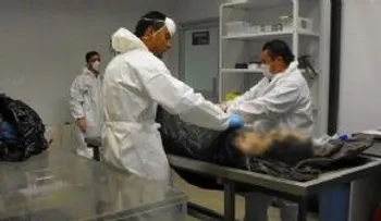 Un médico devuelve la vida a los muertos