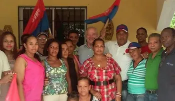Presidente PNVC visita comunidades de Boca Chica