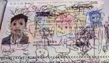 Quedó atrapado en Corea del Sur porque su hijo dibujó en su pasaporte 