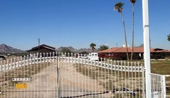 ¿Lo compraría? Ponen a la venta un rancho donde fueron "asesinados" 18 extraterrestres 