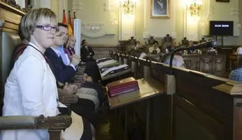 En España juramentan primera regidora con síndrome de Down