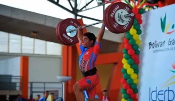 Pirón, la reina de los 53 kg en pesas; Vásquez: oro y dos plata