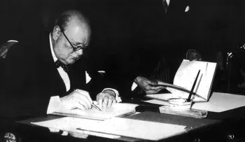 El increíble ensayo de Winston Churchill sobre la vida extraterrestre que sorprende a los científicos