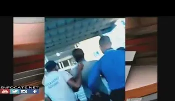 ´´Le echan el guante´´ a ladrón en la Sirena del Embrujo, en Santiago (VIDEO)